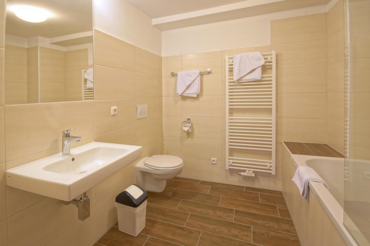 Hotel Restaurant Das Roessl Windischgarsten Ngoại thất bức ảnh